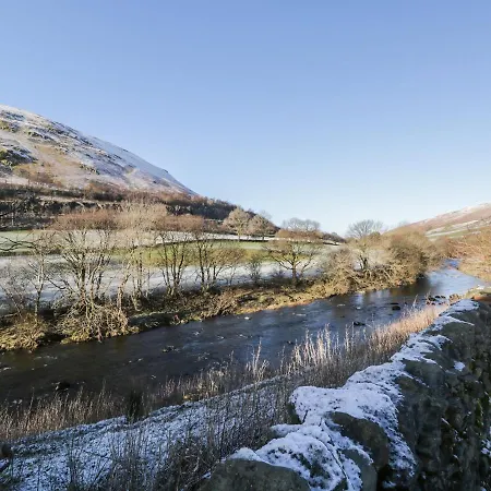 בית נופש Coombe Cottage, Penrith Low Borrowbridge